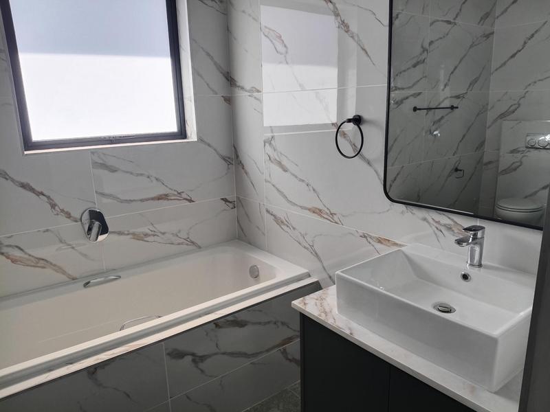 To Let 3 Bedroom Property for Rent in Eden Park Western Cape